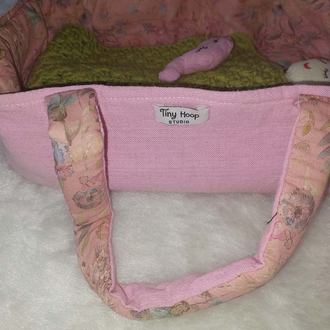 Tiny Hoop Doll Carry Cot