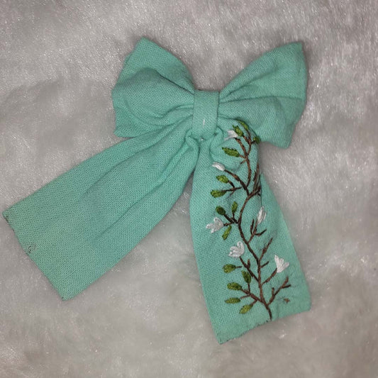 Mint Blossom Bow